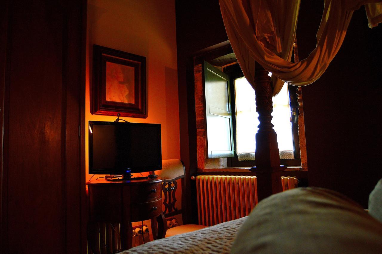 Casa De Baixo Hotel Lugo Buitenkant foto