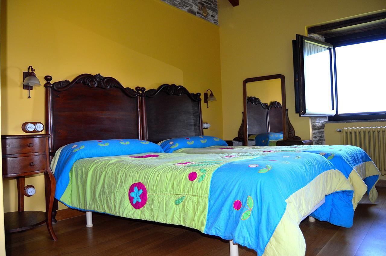 Casa De Baixo Hotel Lugo Buitenkant foto